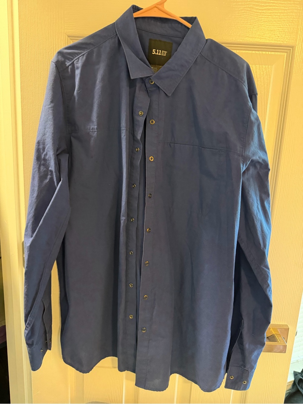 5.11 Tactical Men’s Large Blue Long Sleeve Button Down Shirt